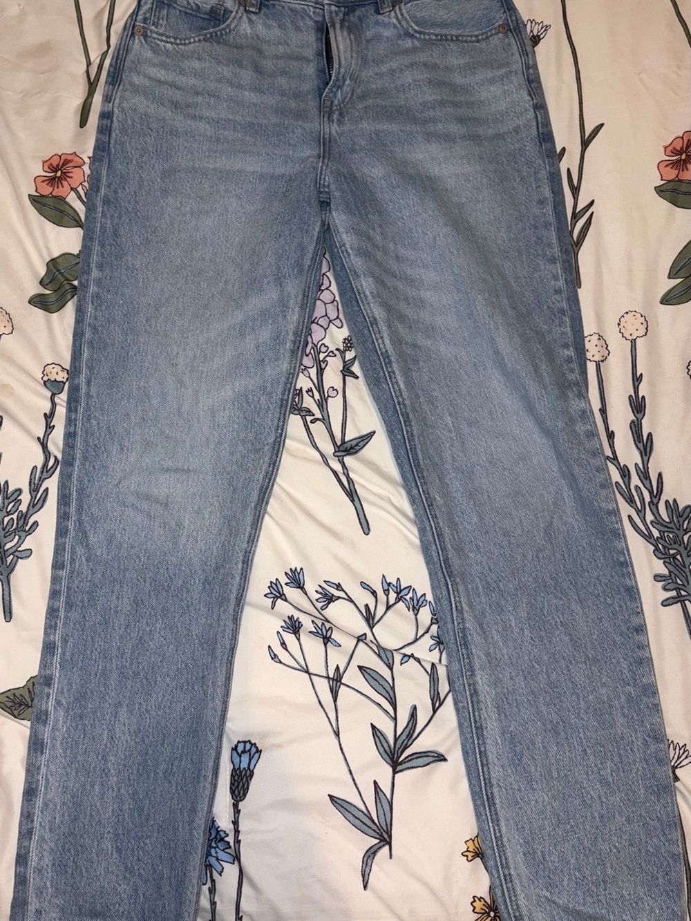 American Eagle Strigid Mom Jean